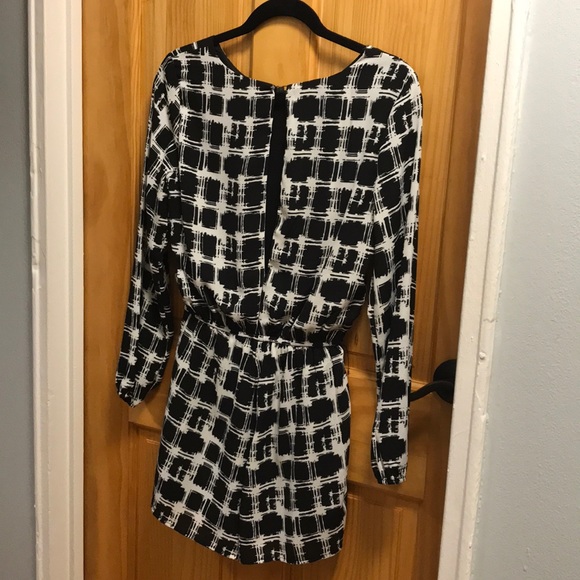 Romper - Picture 2 of 2